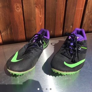 purple and neon green nike m8 track spikes !